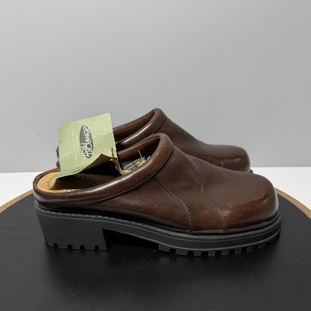 Earth Shoe Shoes Womens Size 7.5 Brown Leather Clog Slip On Casual Comfort